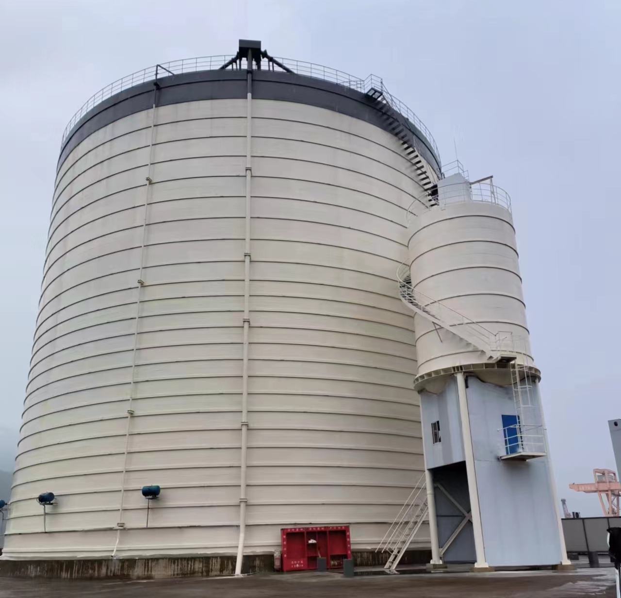 河南10万吨水泥钢板库